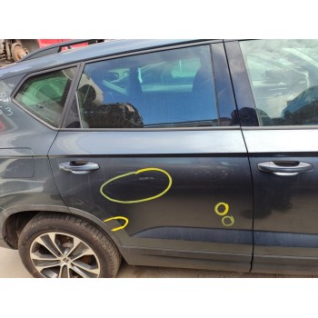 PUERTA TRASERA DERECHA 575833052H 