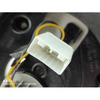 Recambio de piloto trasero derecho para alfa romeo mito (145) racer referencia OEM IAM 156085766  