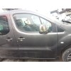 Recambio de puerta delantera derecha para peugeot partner kombi active referencia OEM IAM 9004Z6  