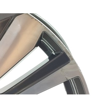 Recambio de juego llantas para peugeot 5008 allure referencia OEM IAM 98096854XS  