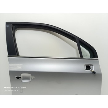 Recambio de puerta delantera derecha para chevrolet orlando lt+ referencia OEM IAM 95242605  