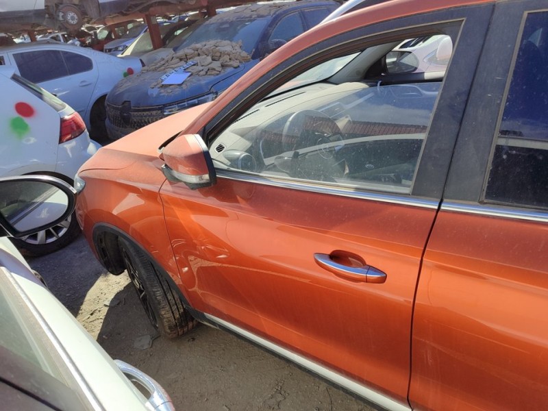 Recambio de puerta delantera izquierda para mg zs luxury referencia OEM IAM 10322109  