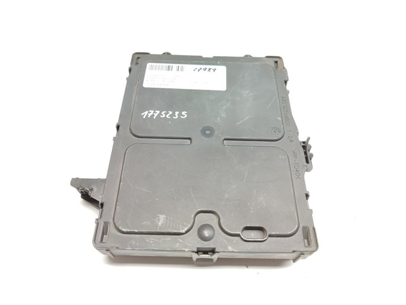 Recambio de caja reles / fusibles para renault talisman icon referencia OEM IAM 284B14565R  