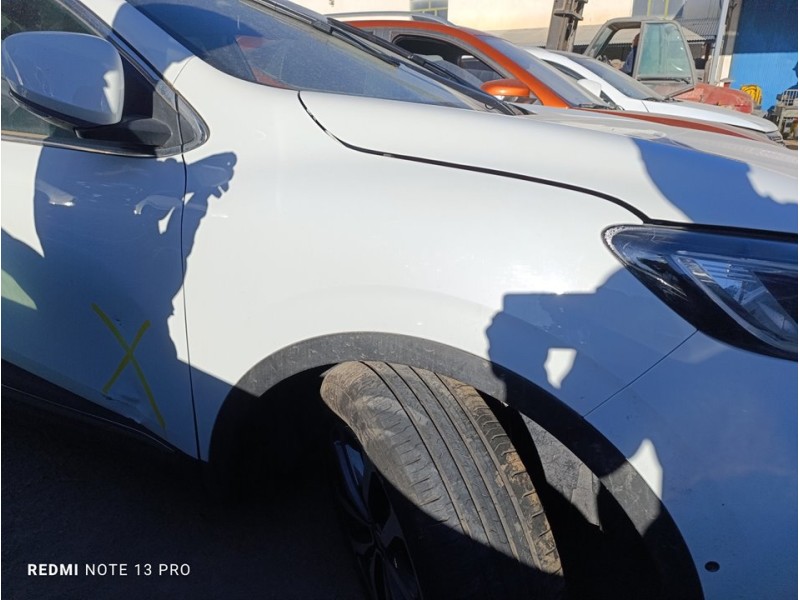 Recambio de aleta delantera derecha para renault kadjar life referencia OEM IAM 631006635R  