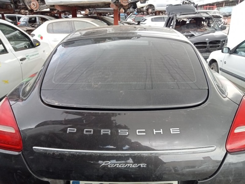 Recambio de porton trasero para porsche panamera diesel referencia OEM IAM 97051201104  