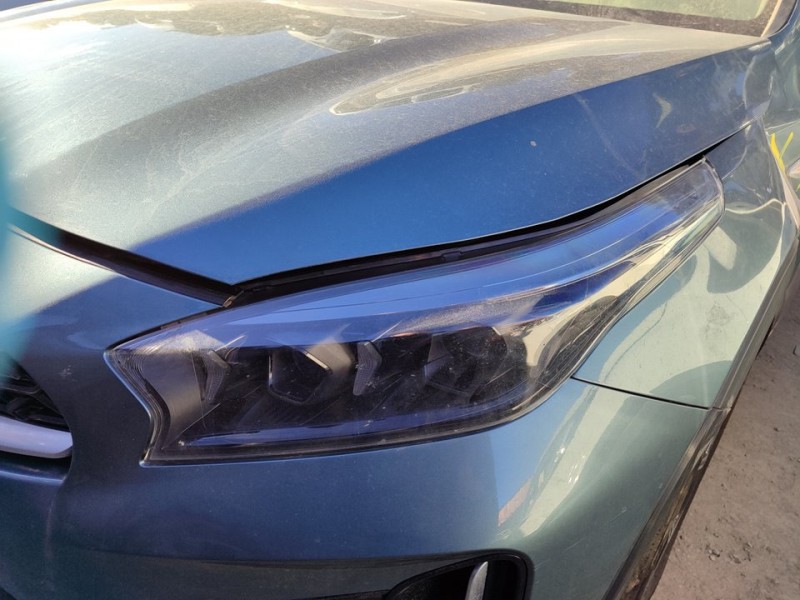 Recambio de faro izquierdo para kia xceed business referencia OEM IAM 92101J7850  