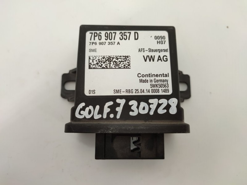 Recambio de centralita luces para volkswagen golf vii lim. advance bluemotion referencia OEM IAM 7P6907357D  