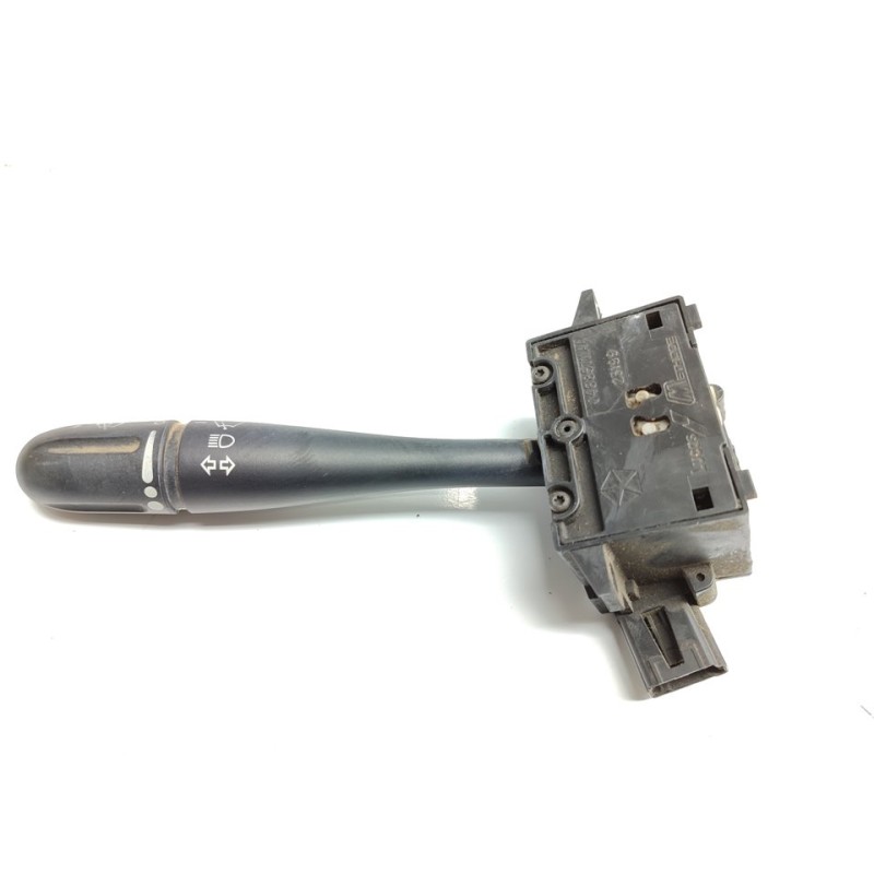 Recambio de mando intermitentes para chrysler voyager (rg) 2.5 crd lx referencia OEM IAM 04685711AA  