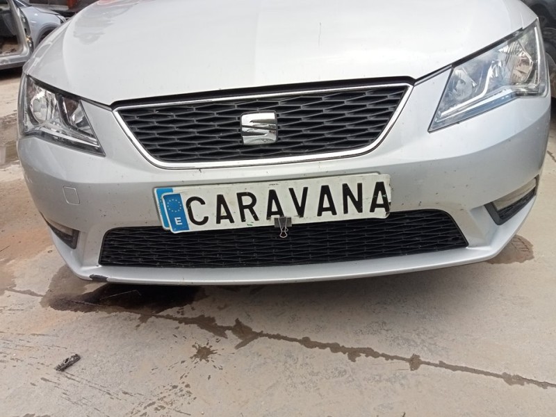 Recambio de paragolpes delantero para seat leon st (5f8) reference referencia OEM IAM 5F0807217BR  