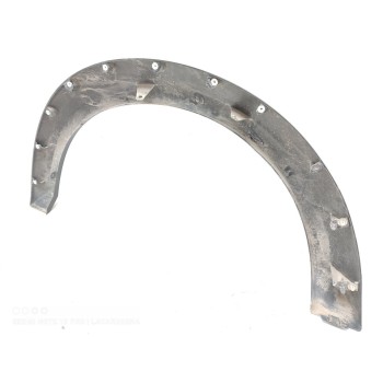 Recambio de aletin delantero izquierdo para land rover discovery v6 td hse referencia OEM IAM DGP500580JEU  