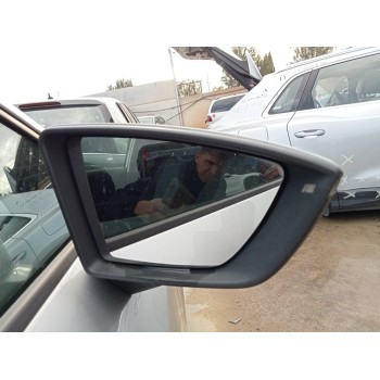 Recambio de retrovisor derecho para seat leon st (5f8) reference referencia OEM IAM 5F1857508M  