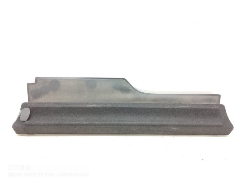 Recambio de bandeja trasera para land rover discovery v6 td hse referencia OEM IAM L319ABR  