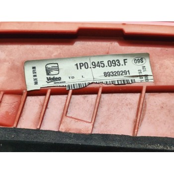 Recambio de piloto trasero izquierdo interior para seat leon (1p1) reference referencia OEM IAM 1P0945093F  