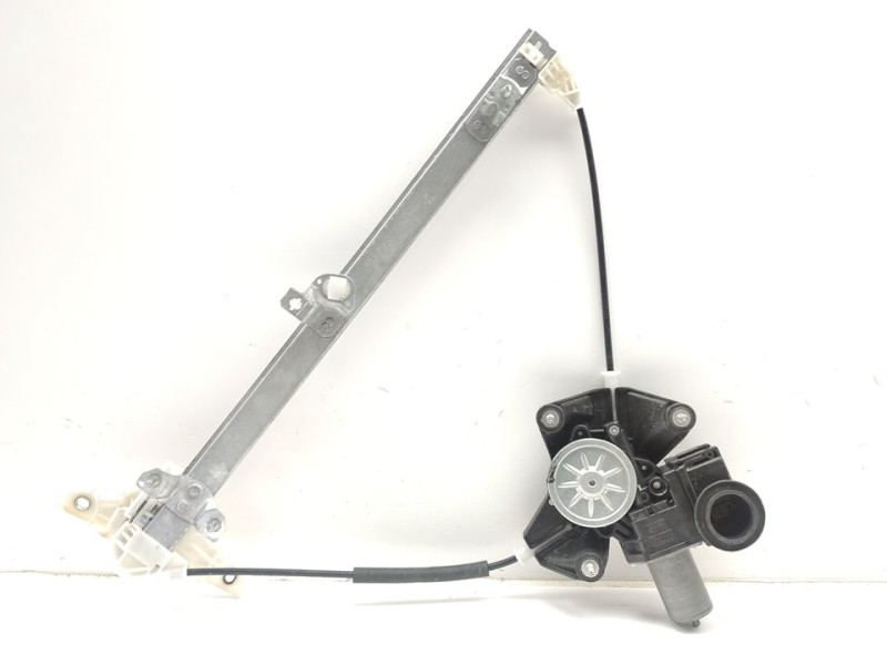 Recambio de elevalunas trasero derecho para toyota yaris (xp21) hybrid active tech referencia OEM IAM 69830K0010  