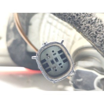 Recambio de piloto trasero derecho interior para ford kuga (cbs) trend referencia OEM IAM CV4413A602AG  