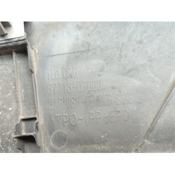 Recambio de aletin delantero izquierdo para hyundai tucson style 4wd referencia OEM IAM 87713D7000  