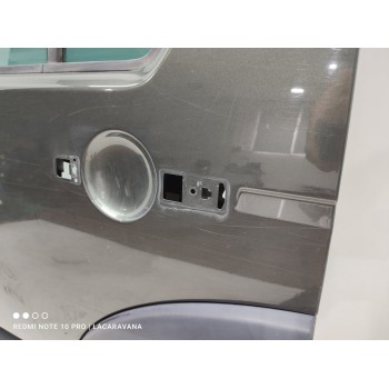 Recambio de puerta trasera izquierda para land rover discovery v6 td hse referencia OEM IAM   
