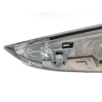 Recambio de moldura para renault clio iv business referencia OEM IAM 828772096R M 