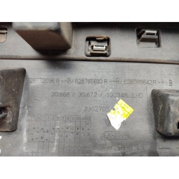 Recambio de moldura para renault clio iv business referencia OEM IAM 828772096R M 