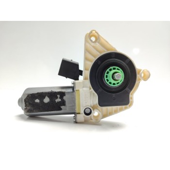 Recambio de motor elevalunas trasero derecho para mercedes-benz clase cla (w117) cla 200 cdi (117.308) referencia OEM IAM A20782