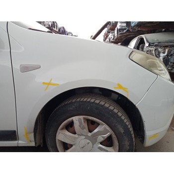 Recambio de aleta delantera derecha para dacia sandero ambiance referencia OEM IAM 631005379R  