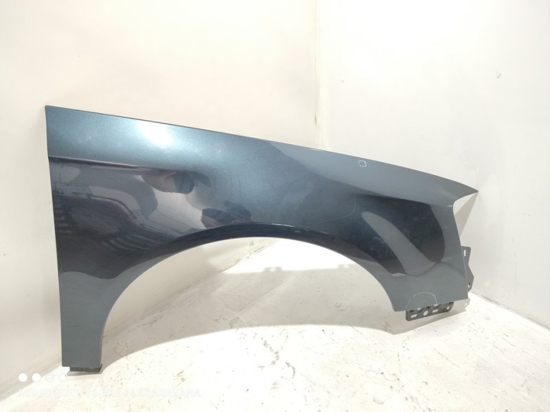 Recambio de aleta delantera derecha para volkswagen passat berlina (3c2) advance referencia OEM IAM 3C0821022  