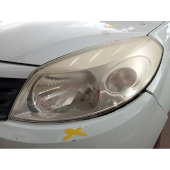 Recambio de faro izquierdo para dacia sandero ambiance referencia OEM IAM 8200733878  