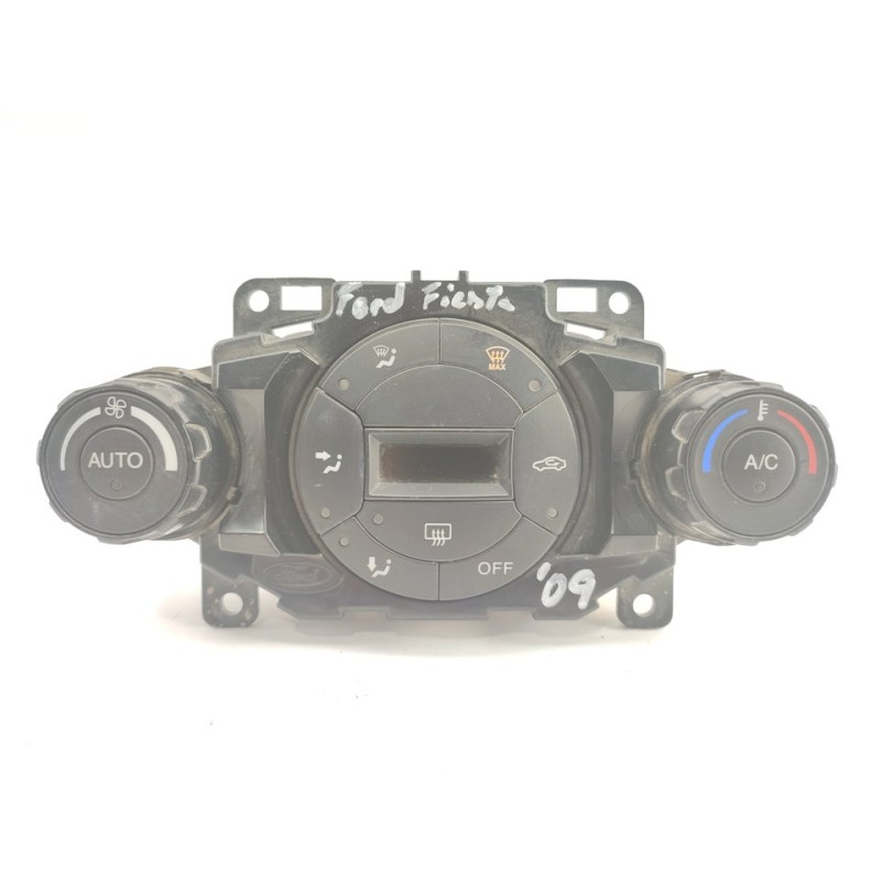 Recambio de mando climatizador para ford fiesta (ccn) ambiente referencia OEM IAM 8A6T18C612AJ  