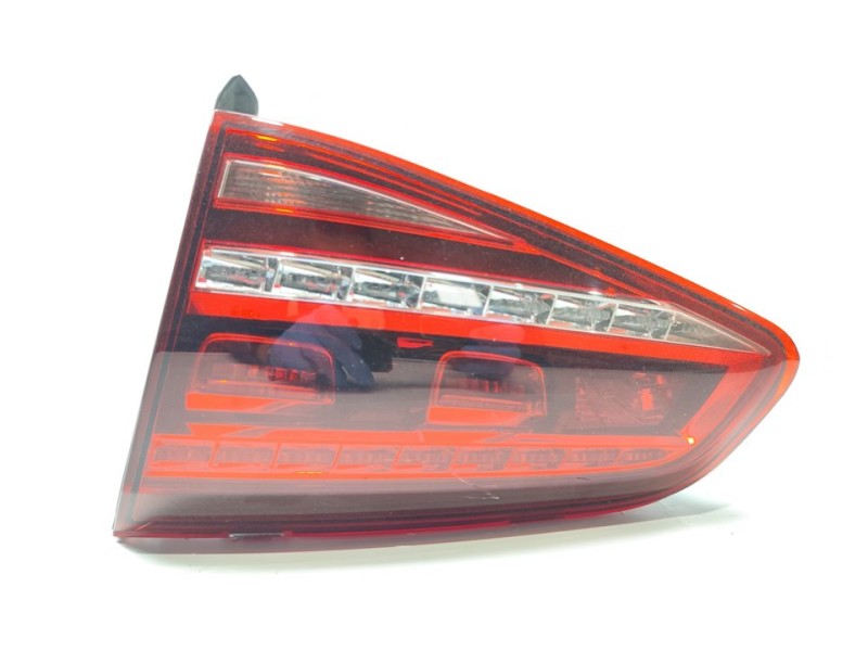 Recambio de piloto trasero derecho interior para volkswagen golf vii lim. gtd bluemotion referencia OEM IAM 5G0945308F  