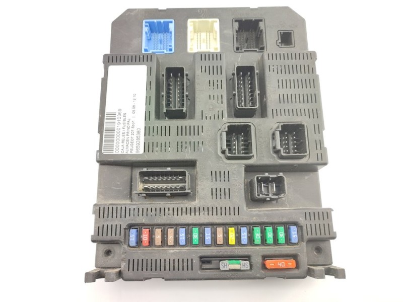 Recambio de caja reles / fusibles para peugeot 207 sport referencia OEM IAM 9659285380  