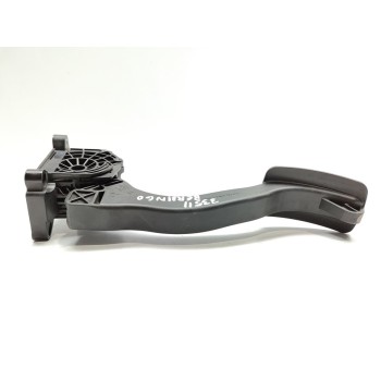 Recambio de pedal acelerador para citroën berlingo furgón club m referencia OEM IAM 9836042280  