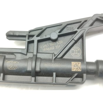 Recambio de inyector para bmw serie 1 lim. (f20) 118i referencia OEM IAM 0261500539  