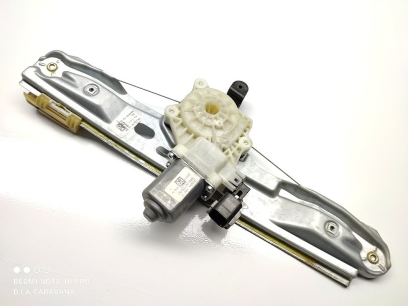 Recambio de elevalunas trasero izquierdo para ford focus lim. (cb8) trend referencia OEM IAM BM51A27001BC  