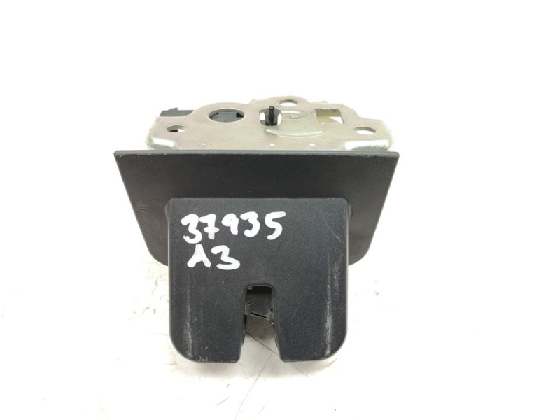 Recambio de cerradura maletero / porton para audi a3 (8p) 1.6 tdi ambiente referencia OEM IAM 8K9827505A  