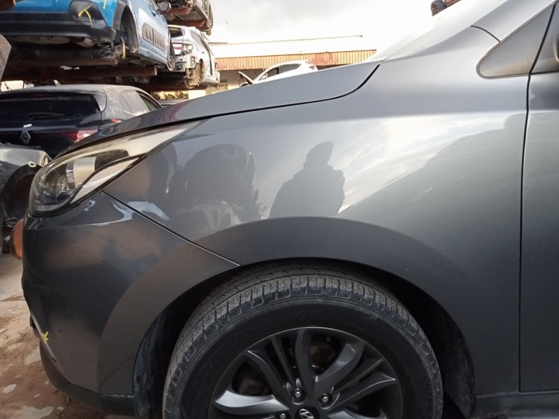 Recambio de aleta delantera izquierda para hyundai ix35 classic 2wd referencia OEM IAM 663112S000  