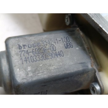 Recambio de elevalunas delantero derecho para peugeot 5008 access referencia OEM IAM 9682808880  