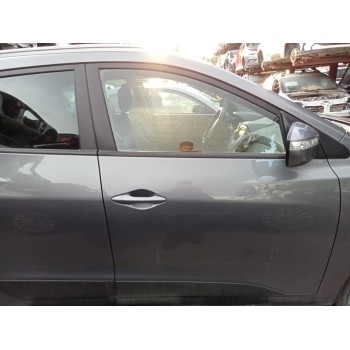 Recambio de puerta delantera derecha para hyundai ix35 classic 2wd referencia OEM IAM 760042Y011  