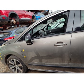 Recambio de puerta delantera izquierda para peugeot 3008 active referencia OEM IAM 9002AR  
