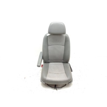 ASIENTO DELANTERO IZQUIERDO A6399101502 