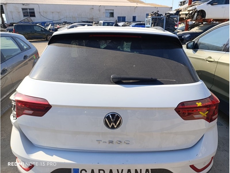 Recambio de porton trasero para volkswagen t-roc (d11) life referencia OEM IAM 2GA827025A  