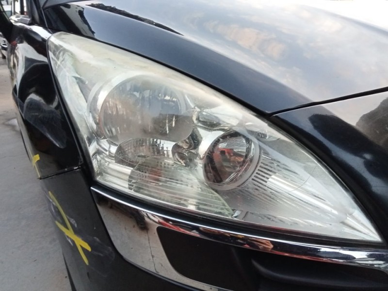 Recambio de faro derecho para peugeot 5008 confort referencia OEM IAM 6206N9  