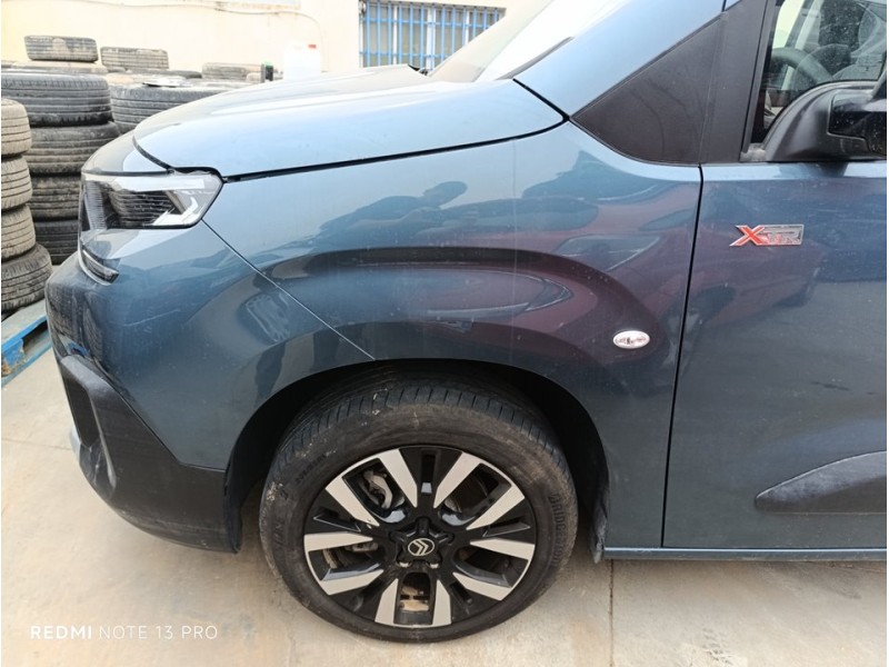 Recambio de aleta delantera izquierda para citroën berlingo feel pack m referencia OEM IAM 9816482780  