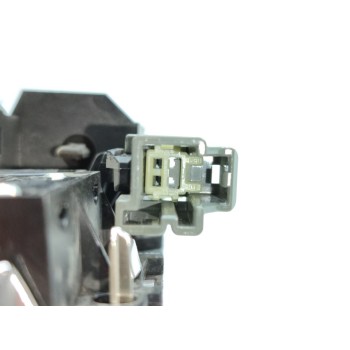 Recambio de maneta interior delantera derecha para land rover discovery 4 tdv6 s referencia OEM IAM AH2222600AC  