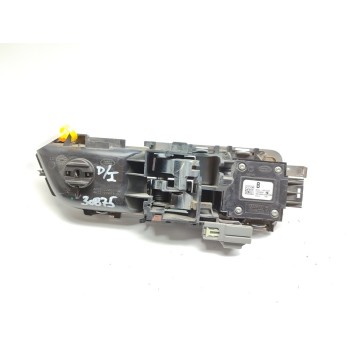 Recambio de maneta interior delantera izquierda para land rover discovery 4 tdv6 s referencia OEM IAM AH2222601AC  