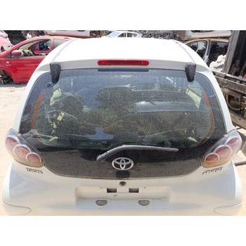 Recambio de porton trasero para toyota aygo (kgb/wnb) básico referencia OEM IAM 681050H021  