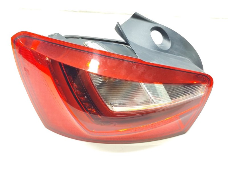 Recambio de piloto trasero izquierdo para seat ibiza (6p1) reference referencia OEM IAM 6J4945095L  