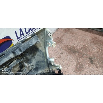 Recambio de paragolpes delantero para land rover discovery 4 tdv6 s referencia OEM IAM AH2217F003AB  