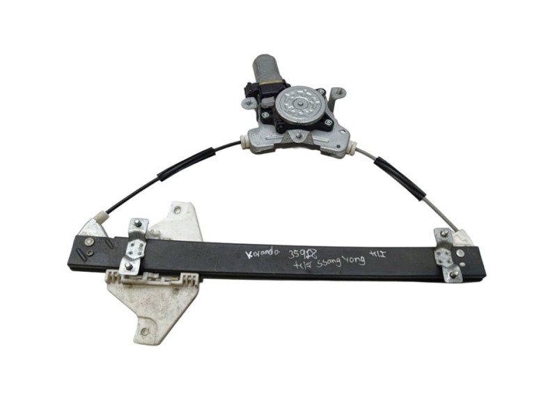 Recambio de elevalunas trasero izquierdo para ssangyong korando limited 4x2 referencia OEM IAM 7331134001  