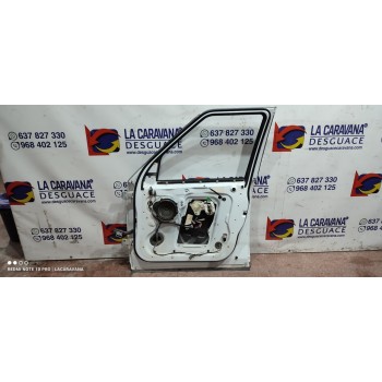 Recambio de puerta delantera derecha para land rover discovery 4 tdv6 s referencia OEM IAM   