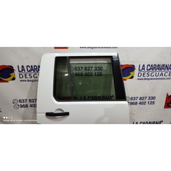 Recambio de puerta trasera derecha para land rover discovery 4 tdv6 s referencia OEM IAM   